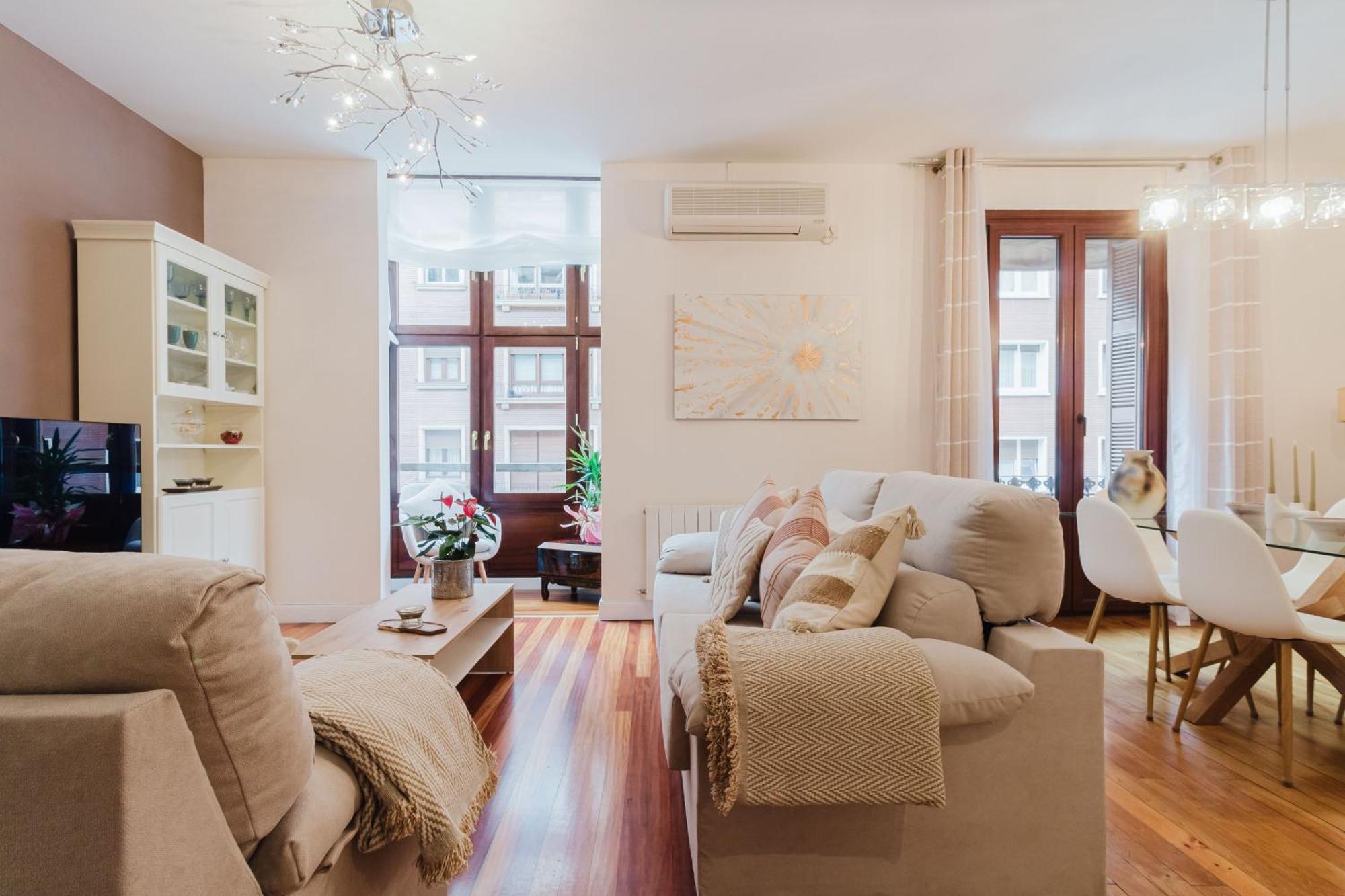 Cozy Bilbao, Zona Alhondiga-moyua Apartment *